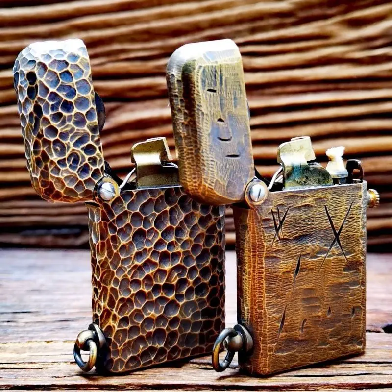Retro Brass Hand-Engraved Windproof Kerosenes Lighter Classic One-Touch Mechanical Ejection Ignition Gift Item