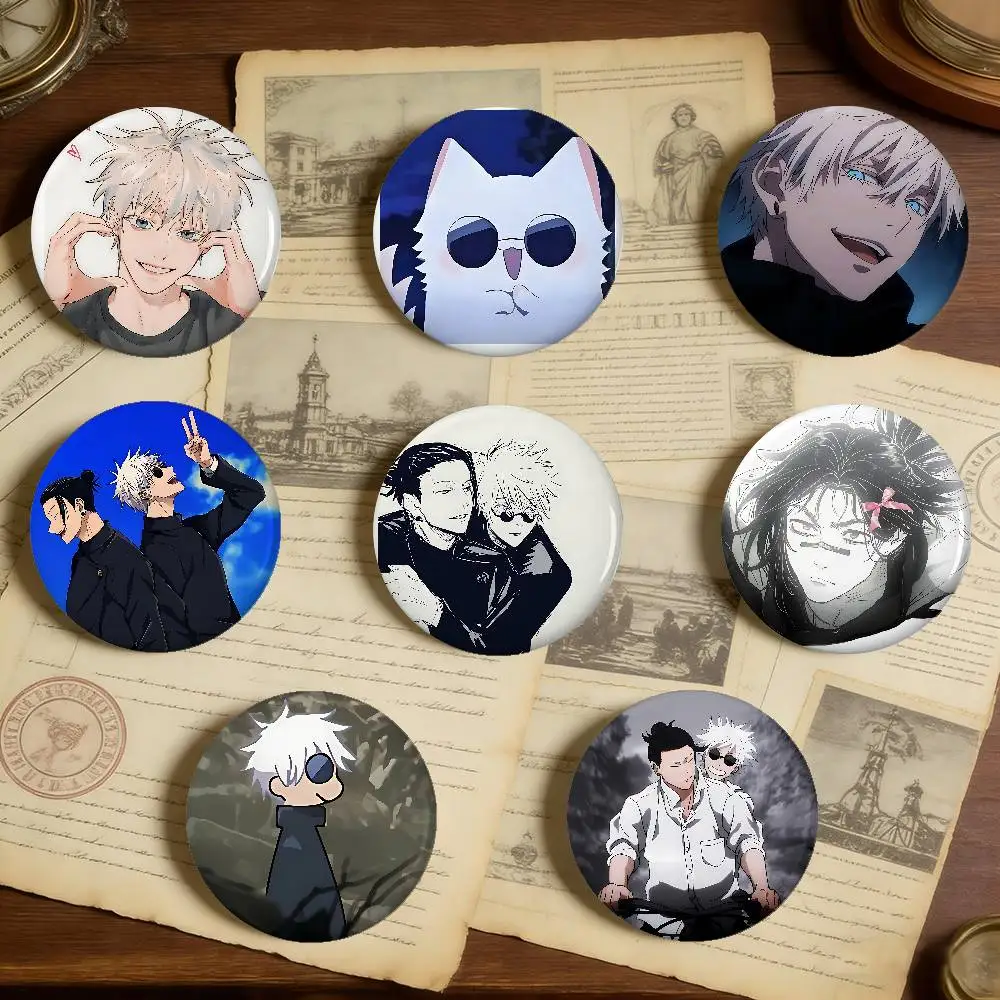 Anime-Satorus-Cute-Gojo's Badges: Runde Anstecknadeln aus Weißblech für Umhängetaschen, Accessoires und Souvenirgeschenke