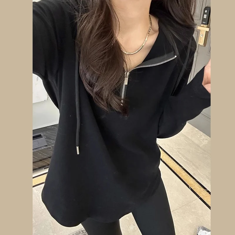 

2024 Autumn Maternity Hoodies Fashion Loose Pregnant Woman Hooded Sweatshirts Half Zip Fly Long Sleeve Irregular Pregnancy Top