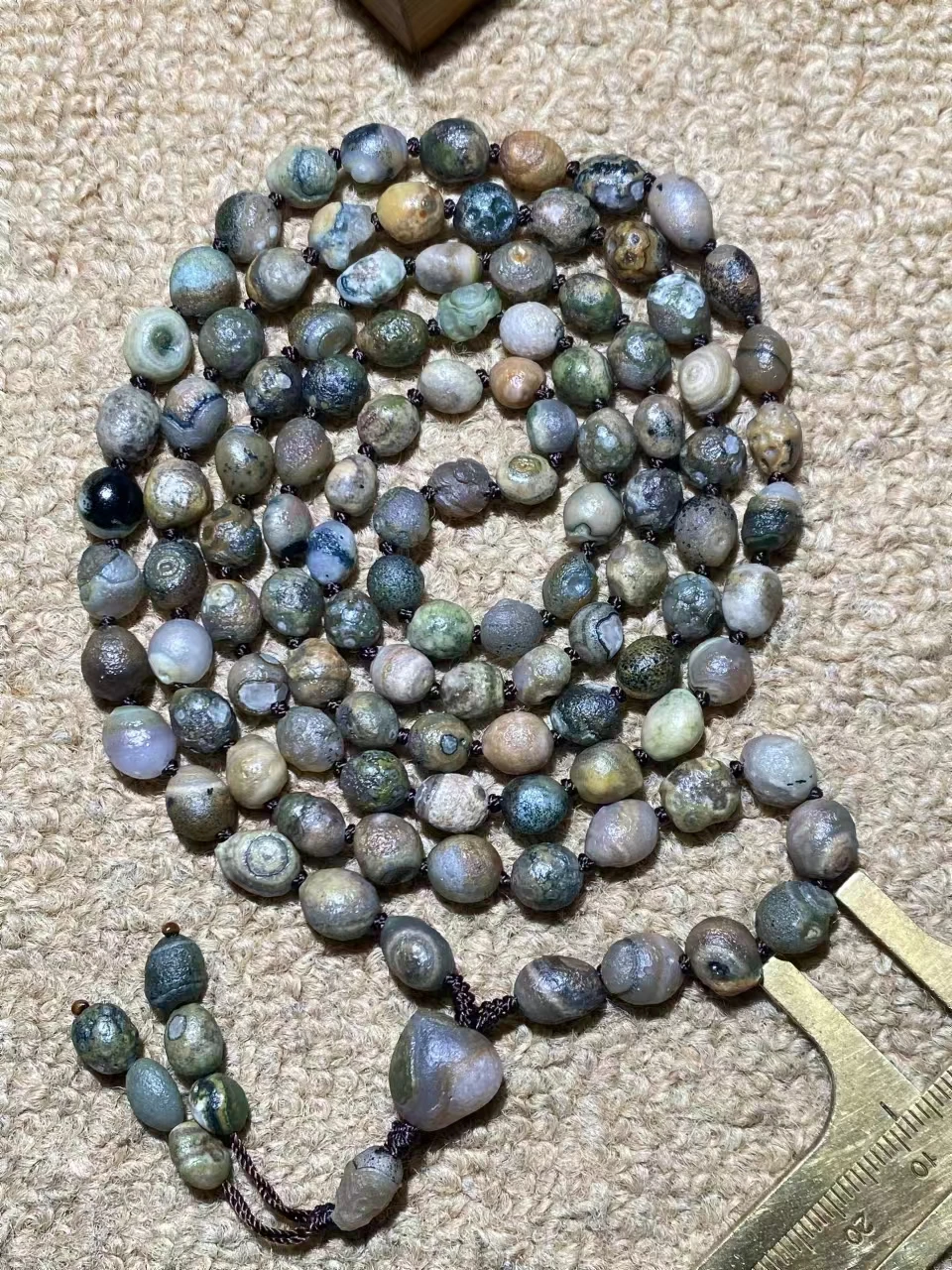 

1pcs/lot World Rare Magical Strong Energy Blue Green Rich Beautiful Natural Rough Stone Gobi Agate 108 String Bracelet Necklace