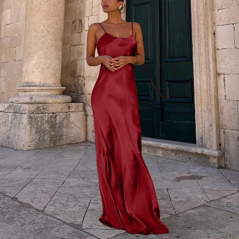 エレガントなイブニングパーティードレス女性のセクシーなノースリーブバックレスストラップサテンロングローブホリデービーチストリートウェアクラブウェアvestidos
