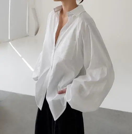 

Classic Fashionable Women's Shirt: White Cotton-Linen, Loose Collar, Lantern Sleeves & Temperament Style