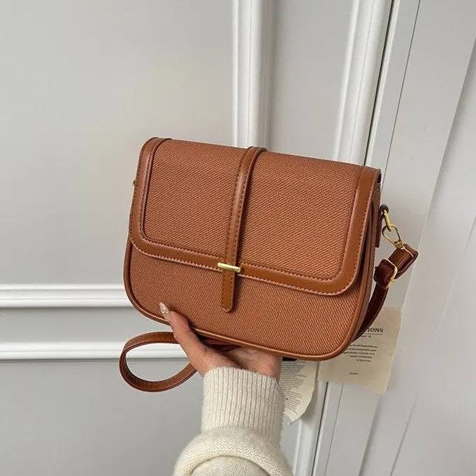 Torebka na ramię z klapką Jesień-Zima 2025, minimalistyczna listonoszka damska, popularna torba typu tote na dzień i na noc, uniwersalna torba sling.