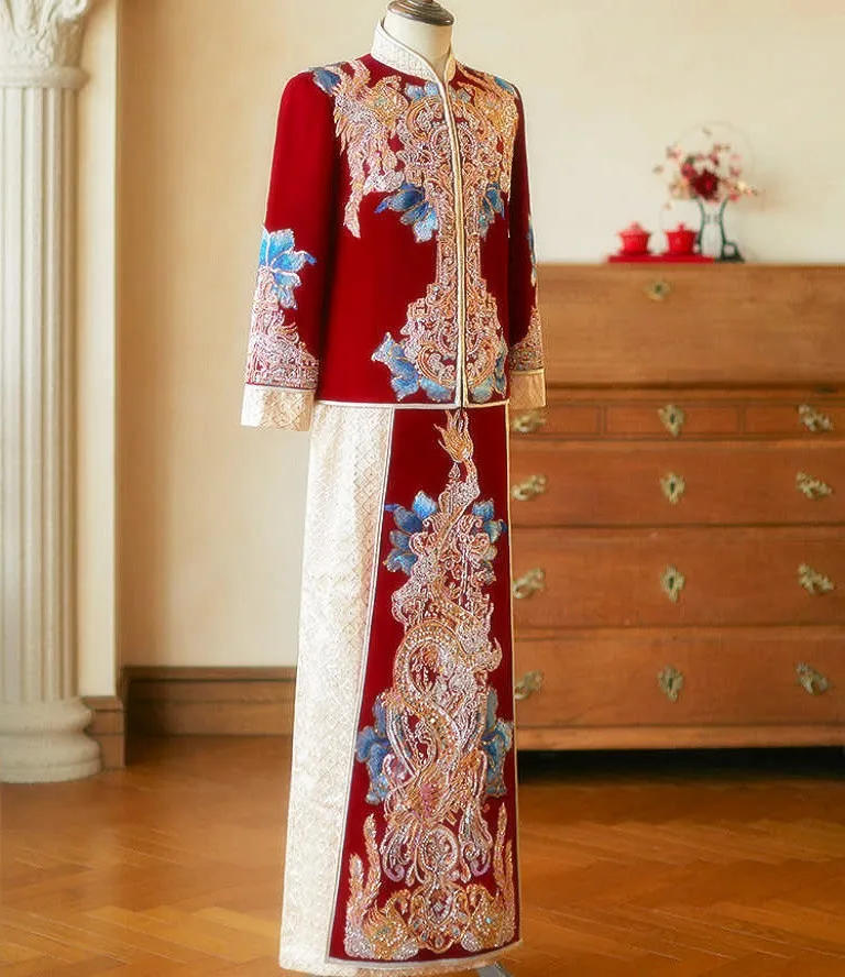 

in OrientTown Chinese Style Wedding Celebration Costume Banquet Party Toasting Tops Coat + Skirt Groom's Historic Gown Show