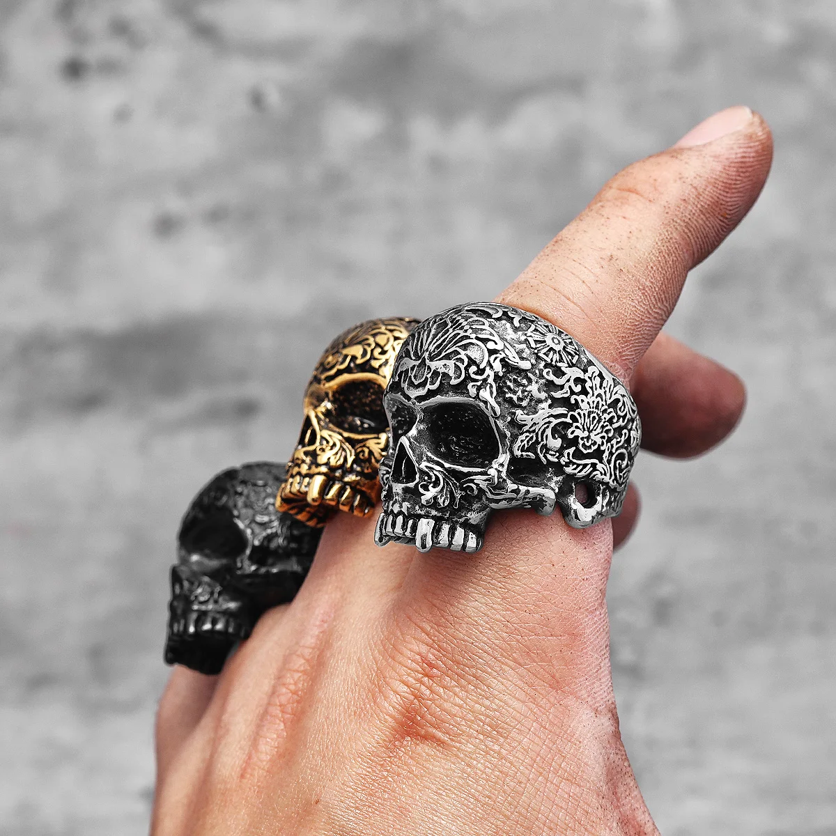 Vintage Carved Skull Stainless Steel Mens Rings Punk Gothic Halloween for Male Boyfriend Biker Jewelry Creativity Gift Wholesale