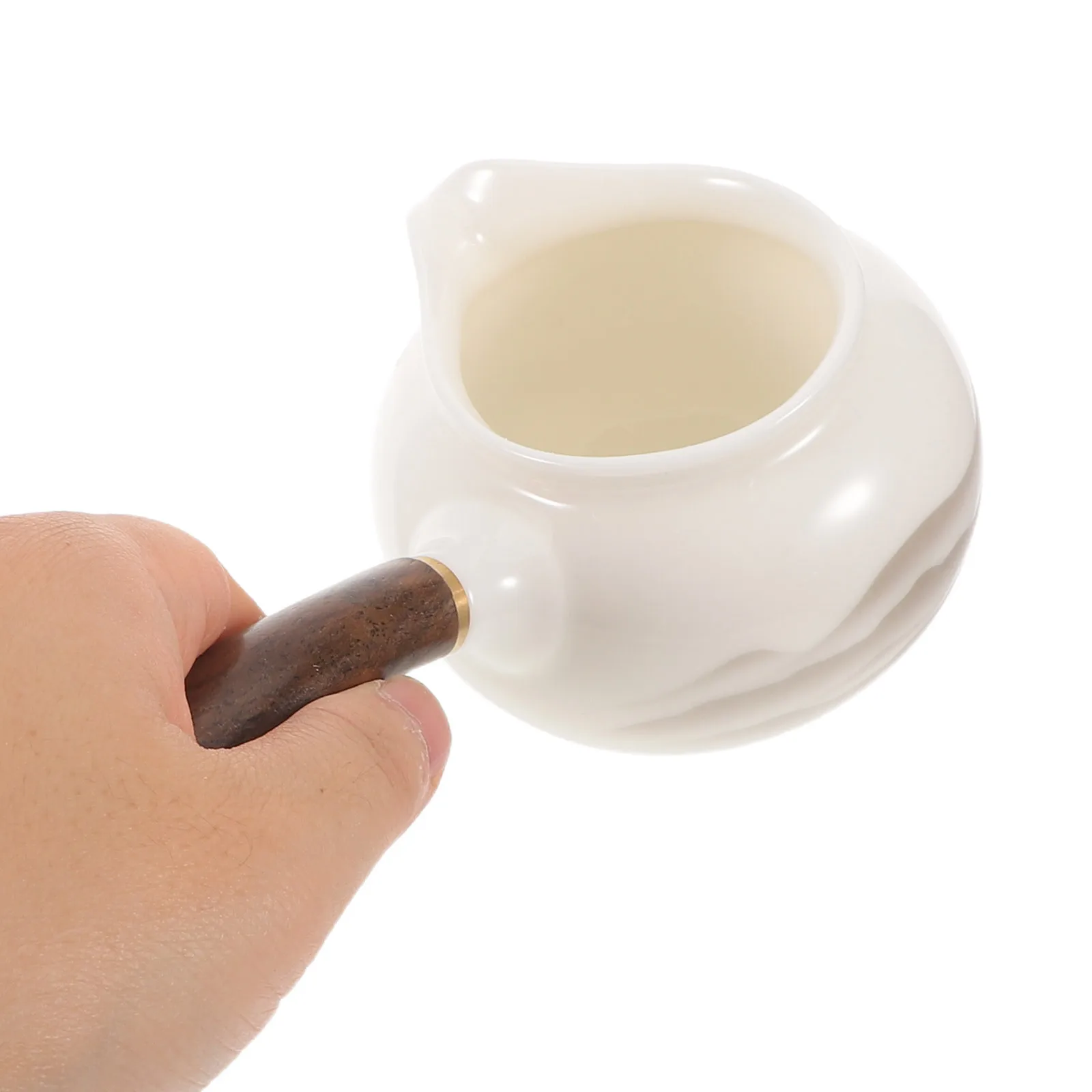

White Porcelain Tea Cup Solid Wood Handle Comfortable Grip Elegant Presentation Ceramic Pitcher Tea Sharing Retro Holder