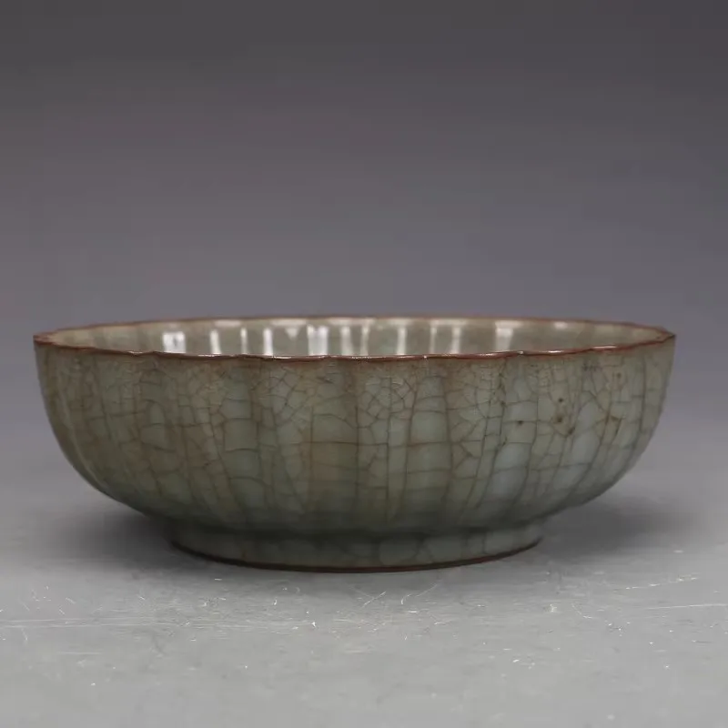 

Collection old Chinese Song Dynasty official kiln celadon with lotus mouth bowl antique curio, Free Shipping