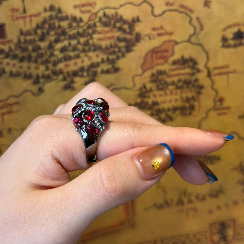 

Vintage Glaze Red Rings Jewelry Hollow Design Silver Color Rhinestone Brand Luxury Women Finger Accessories Gift Trends 2026 New