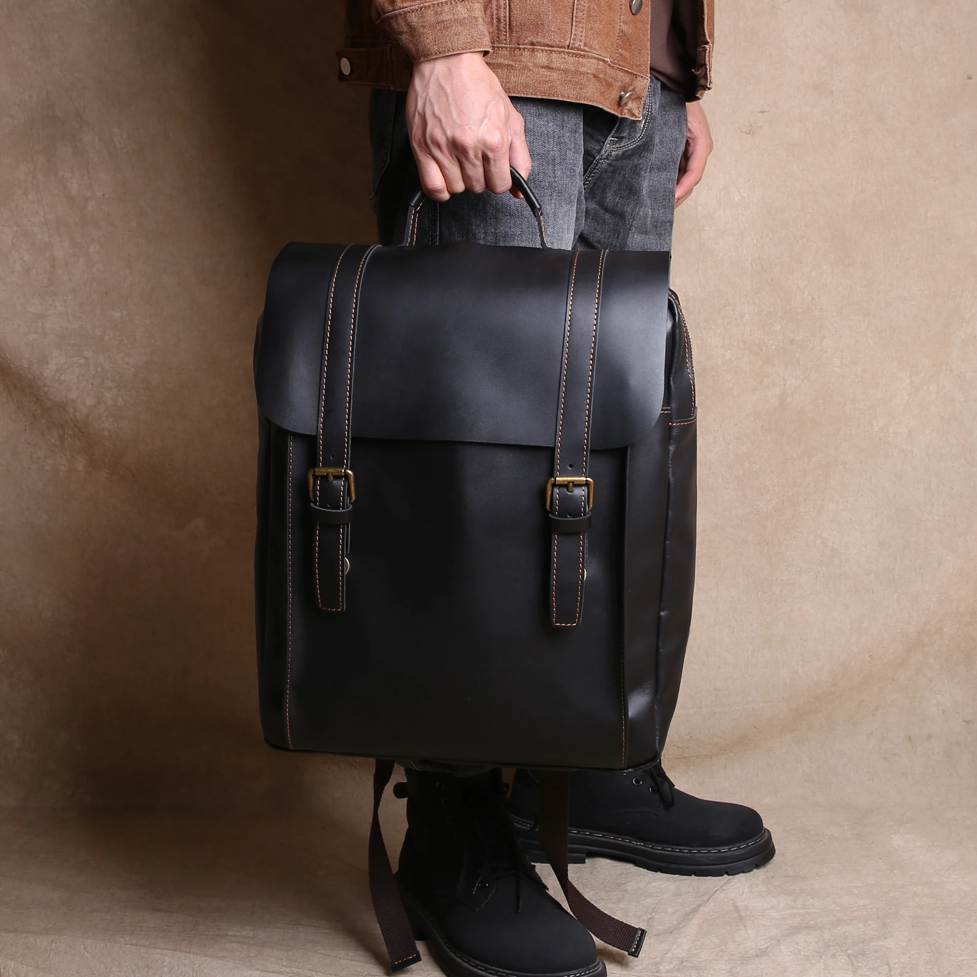 Retro Crazy Horse Leather Backpack Men's Head Layer Cowhide Large Capacity Travel Backpack Leather Computer Backpack