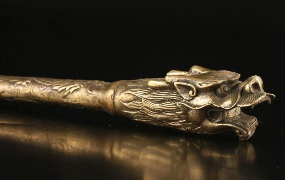 SUPERB COLLECTION VINTAGE DECORATION BRASS CASTING LIFELIKE DRAGON SHOE HORN