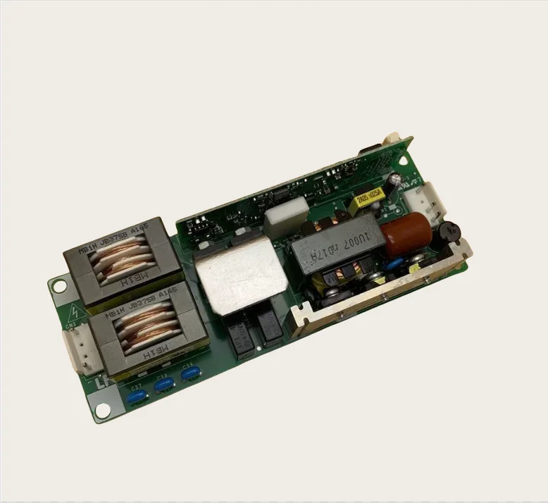 

PHG251A4HY Балластная лампа проектора Источник питания Драйвер лампы для проектора CB-680 685 Вт 685Wi 695Wi типа PHG251A4HY