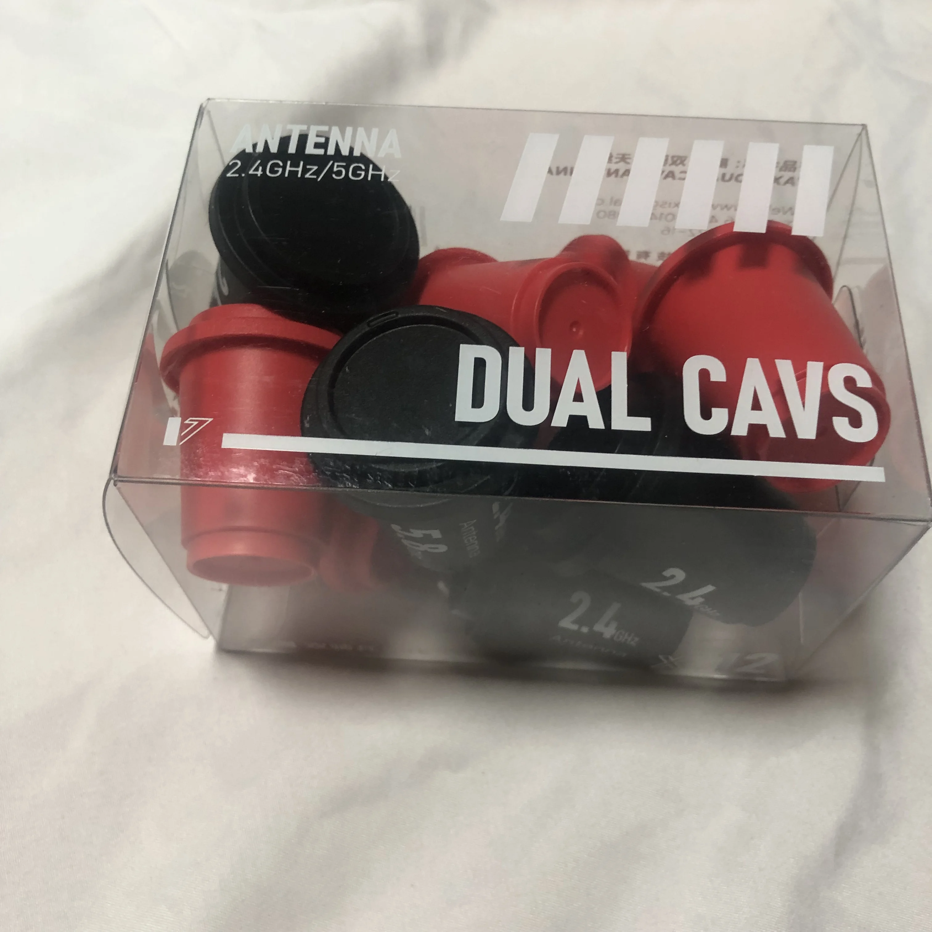 هوائي Vaxis Daul Cavs مستقطب عموديًا 5.8 جيجا هرتز وamp2.4 جيجا هرتز قناة Daul لـ Vaxis ATOM 500 A5 Accsoon CineView HE SE QUAD