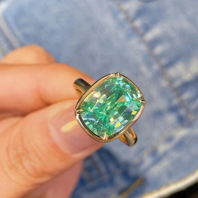 

BELLUX 925 Silver Gold Plated High Carbon Diamond Cultivation Paraiba Shining Summer Fresh Green Gemstone Ring