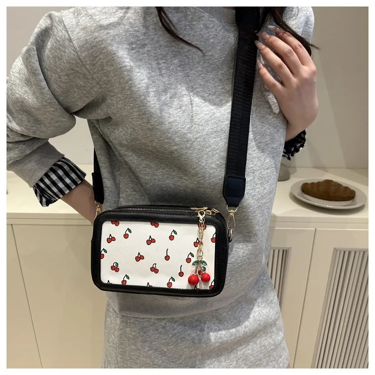 시크한 프린트 숄더백 2025 신상 여성용, 예술적인 와이드 스트랩 크로스바디 백, 모든 경우에 어울리는 우아한 캐주얼 백