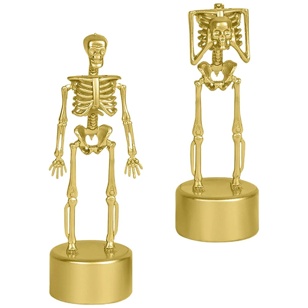 2 Pcs Skull Stand Trophy Café Decorations Vivid Adornments Halloween Bracket Statue Unique Decors Crafts Plastic Home