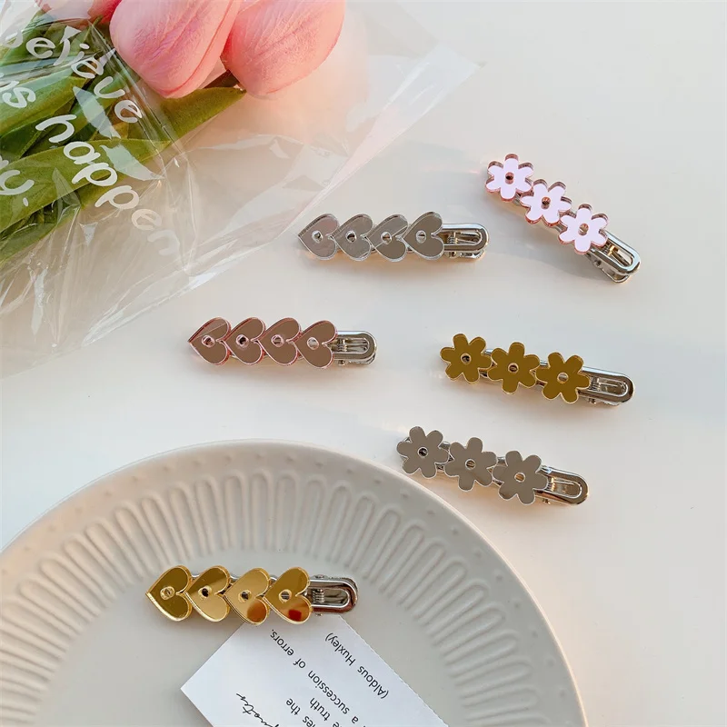 

New Vintage Metal Hair Clip Heart Flower Barrettes Cute Girls Korean Hair Accessories Geometric Side Pins for Women