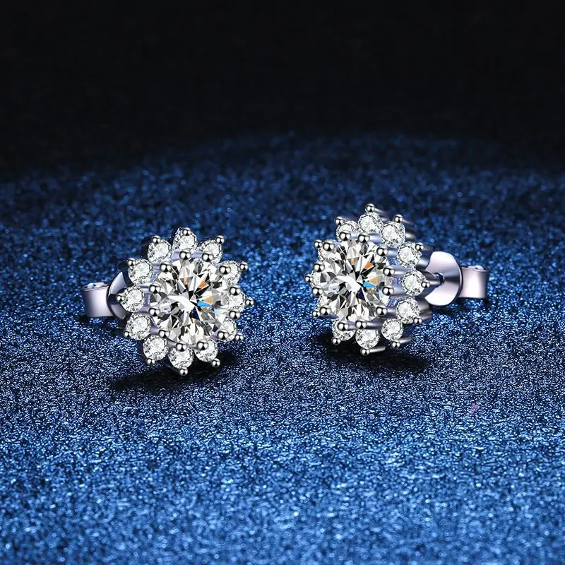 

Women's PT950 Platinum 2Ct Moissanite Sunflower Stud Earrings - Hypoallergenic Non-Oxidizable Long-Lasting Luster