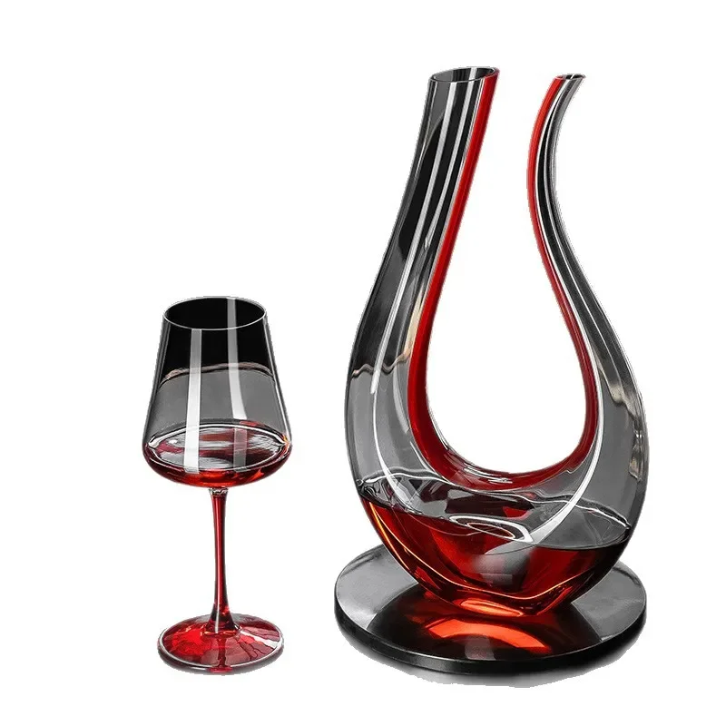 

High-value red wine glass decanter set, household luxury wine, high-end large red bow tie goblet wine set