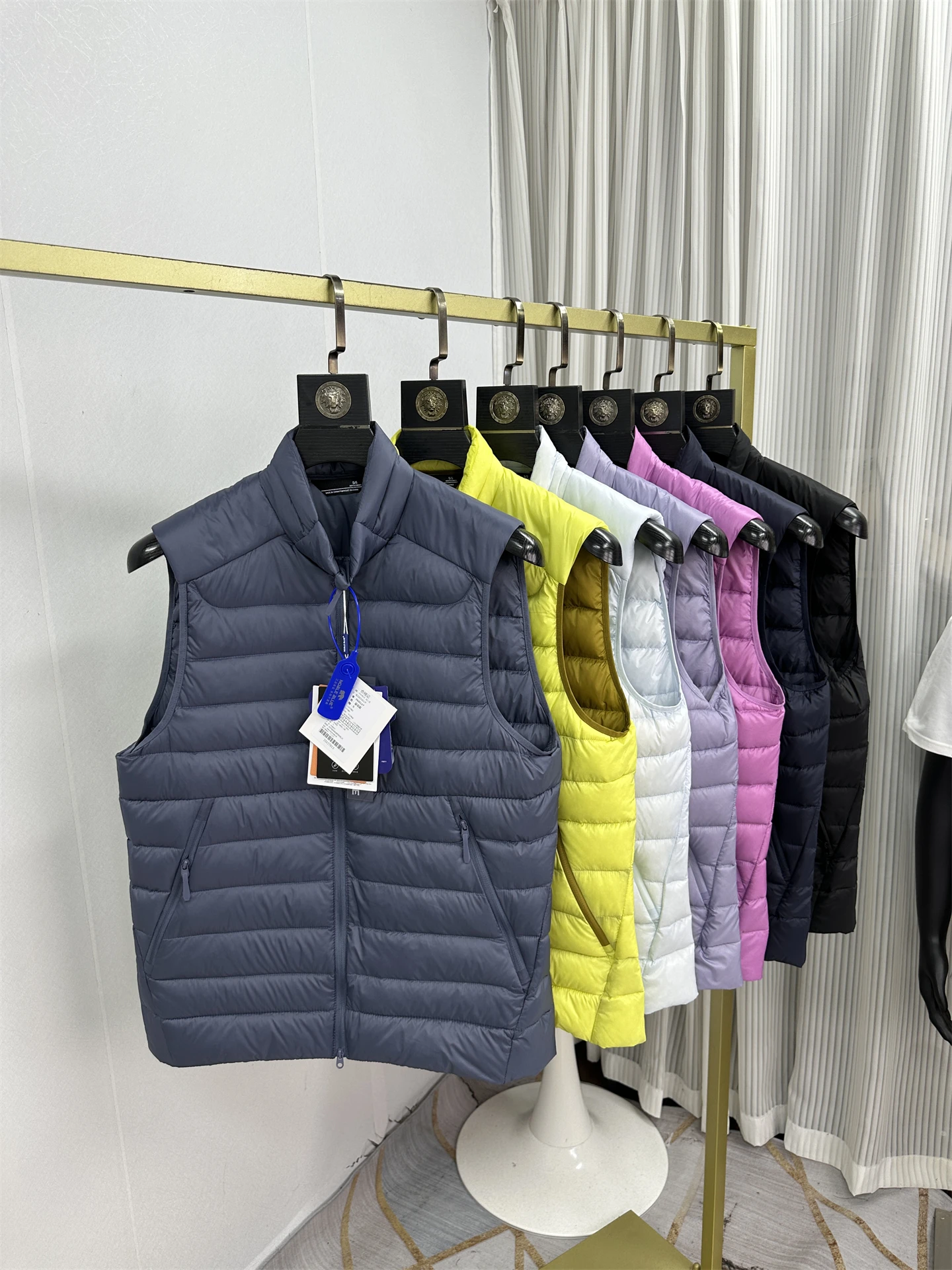 

Casual Du down Vest Stand Collar Intermediate Layer Inner Liner Men Women Tee Proof Warmth Vest Loose Fit Pure Color