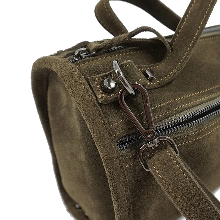 Female Fashion Quality Suede Genuine Leather Rivet Side Shoulder Bag Women Casual Big Capacity Designer Overnight Boston Handbag