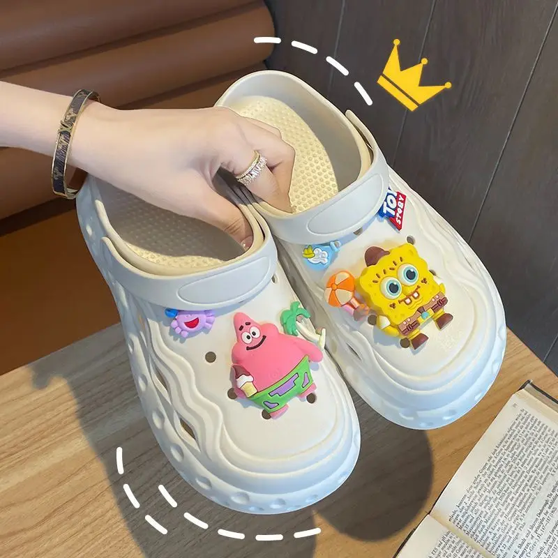 Zapatillas de playa de verano para mujer de Bob Esponja, suela gruesa, antideslizantes, transpirables, cómodas, informales, para el hogar, piscina al aire libre, zapatos de ducha