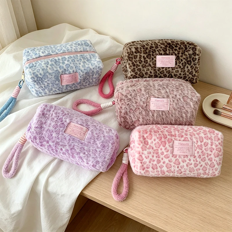Make-up-Taschen mit Griff, weiche Reise-Kosmetiktasche, tragbarer Organizer mit Leopardenmuster, Plüsch-Federmäppchen, niedliche Clutch-Tasche