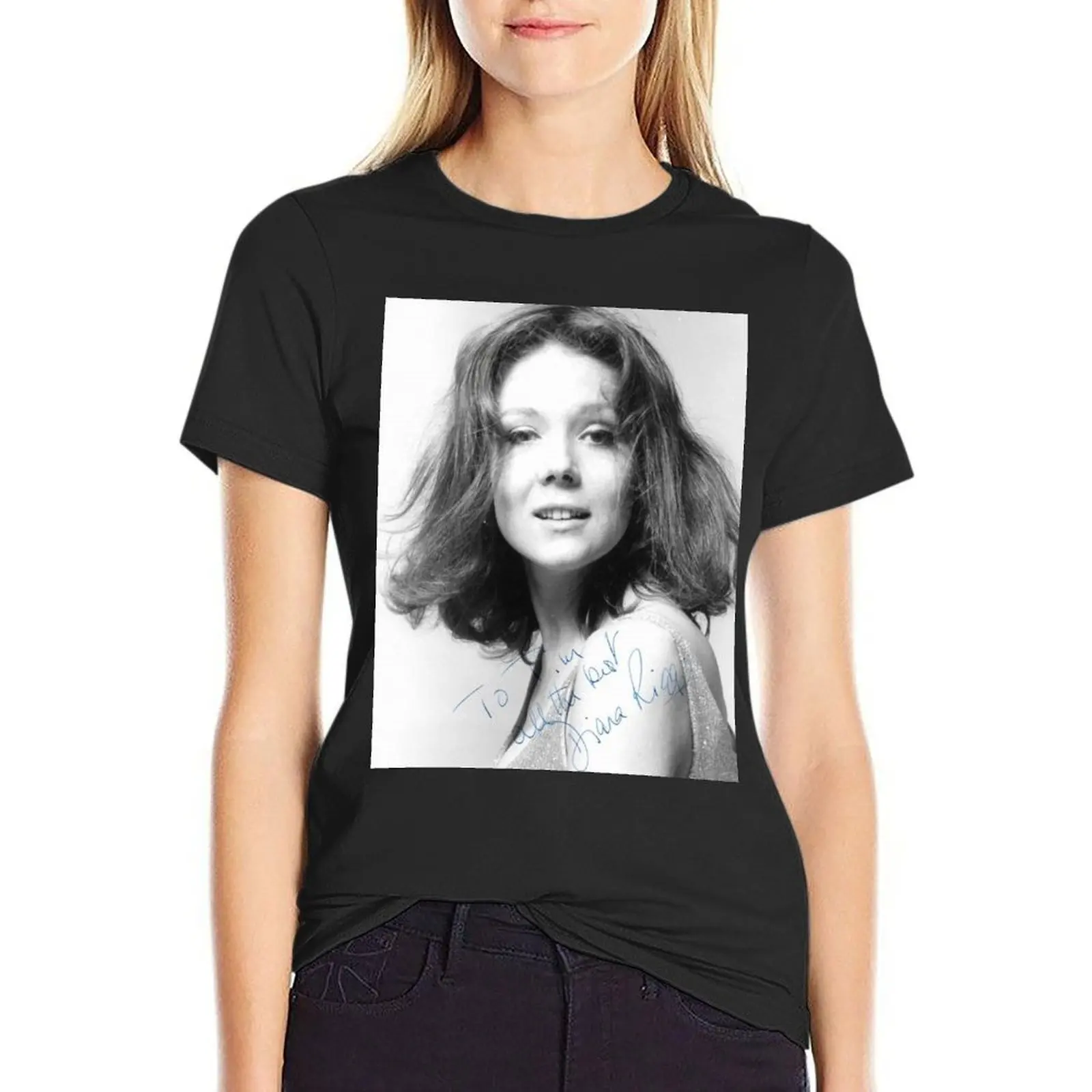 

Diana Rigg Signed T-Shirt tops animal print heavyweights shirts graphic tees tops Women