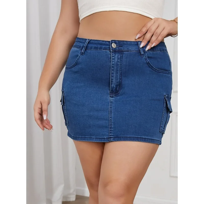 

Large Size Women's Blue Denim Skirt Y2K Inspired Trendy Button Detail with Utility Pockets Perfect for Streetwear Daily Fashion