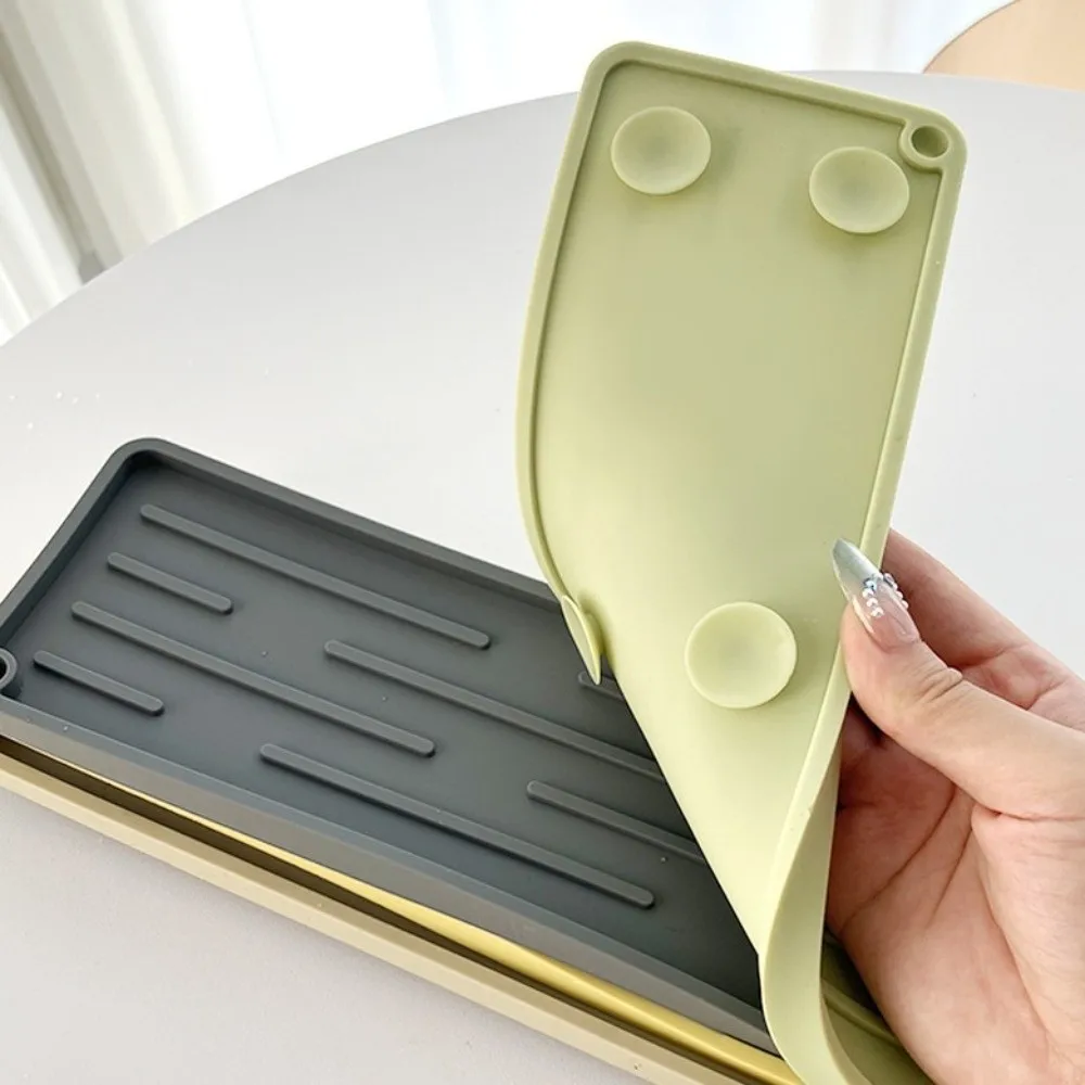 

Non Slip Pot Cover Rack Beside Cooking Bench Waterproof Heat-Resistant Silicone Faucet Mat Quick Drying Tableware Storage