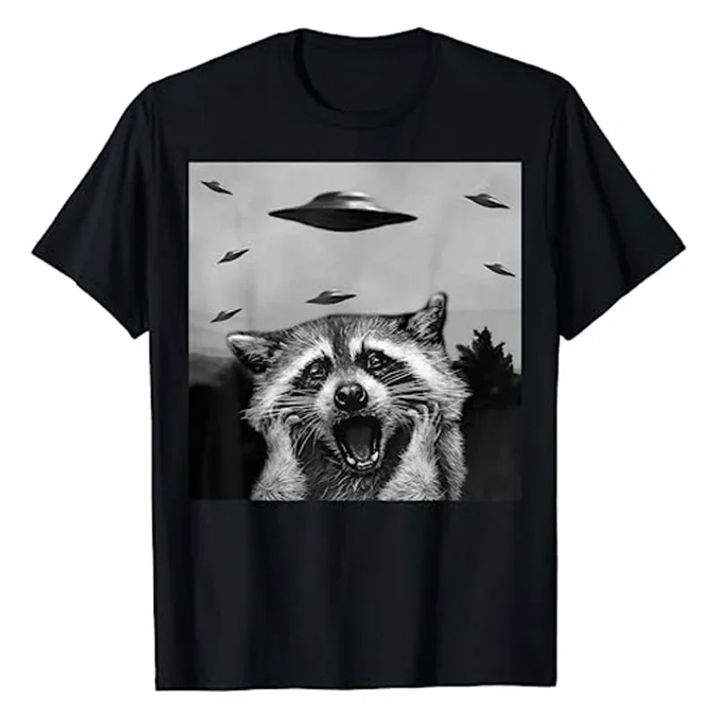 Alien UFO Funny Raccoon Stuffed Animal for Men, Women, Kids T-Shirt Raccoon Lover Graphic Tee Tops Short Sleeve Blouses Gifts