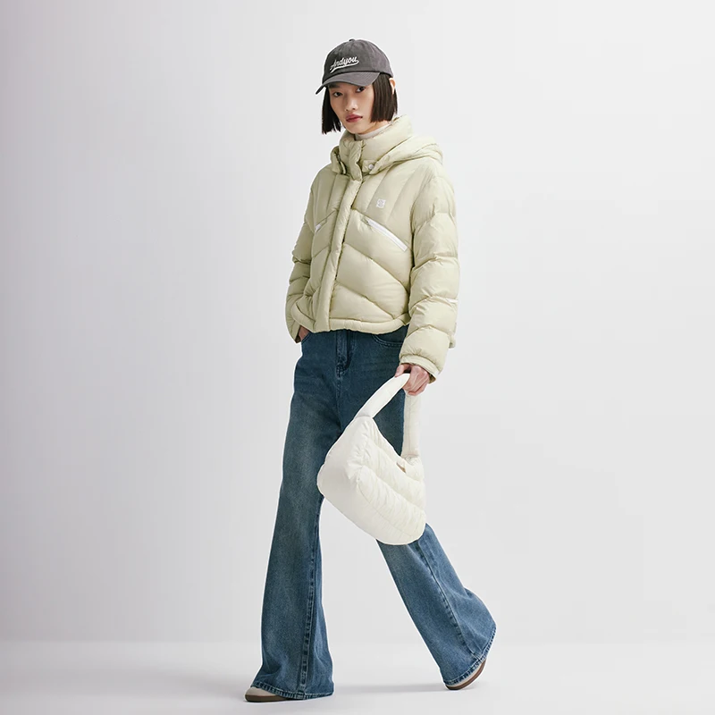 เสื้อแจ็คเก็ตดาวน์สั้นสำหรับผู้หญิง Chericom ขนเป็ด 90% ดีไซน์มีฮู้ด สไตล์พัฟเฟอร์ อุ่นสบาย สปอร์ต-ชิค ดีไซน์พองตัว รุ่น Y298008Y