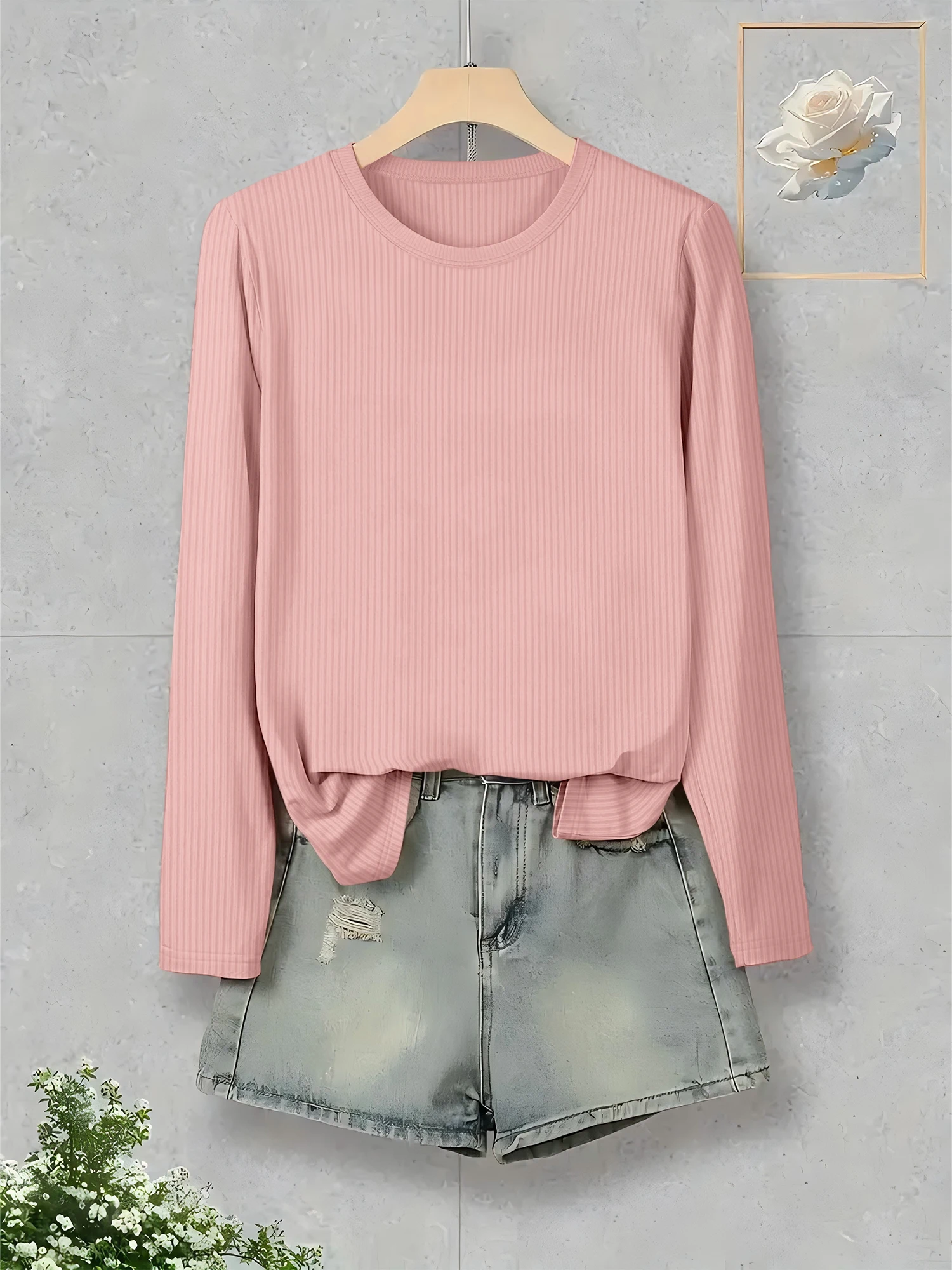 Round Neck Rib Knit Cropped Long Sleeve Top, Body-Hugging Basic Shirt for Retro Urban Streetwear & Casual Date Outfits