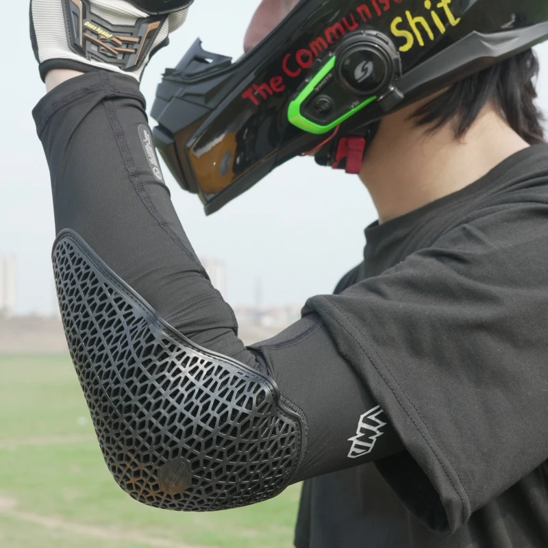 summer-motorcycle-riding-protective-equipment-knee-elbow-pads-set-breathable-anti-fall-soft-protective-shell-moto-knee-elbow-pad