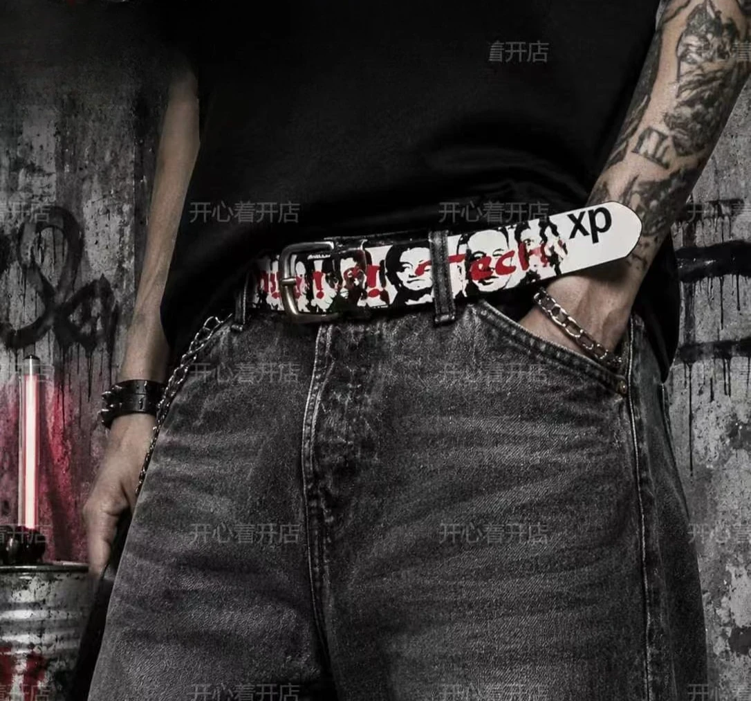 Trendy Punk Graphic Print Nove - đánh giá và giá Tech Wear Accessories