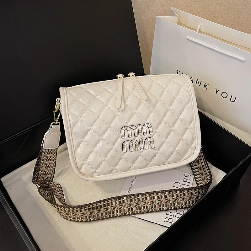 

New Hot Selling Retro Fashion Luxury Handbag with Versatile Temperament and Trendy Single Shoulder Crossbody Bag for Women