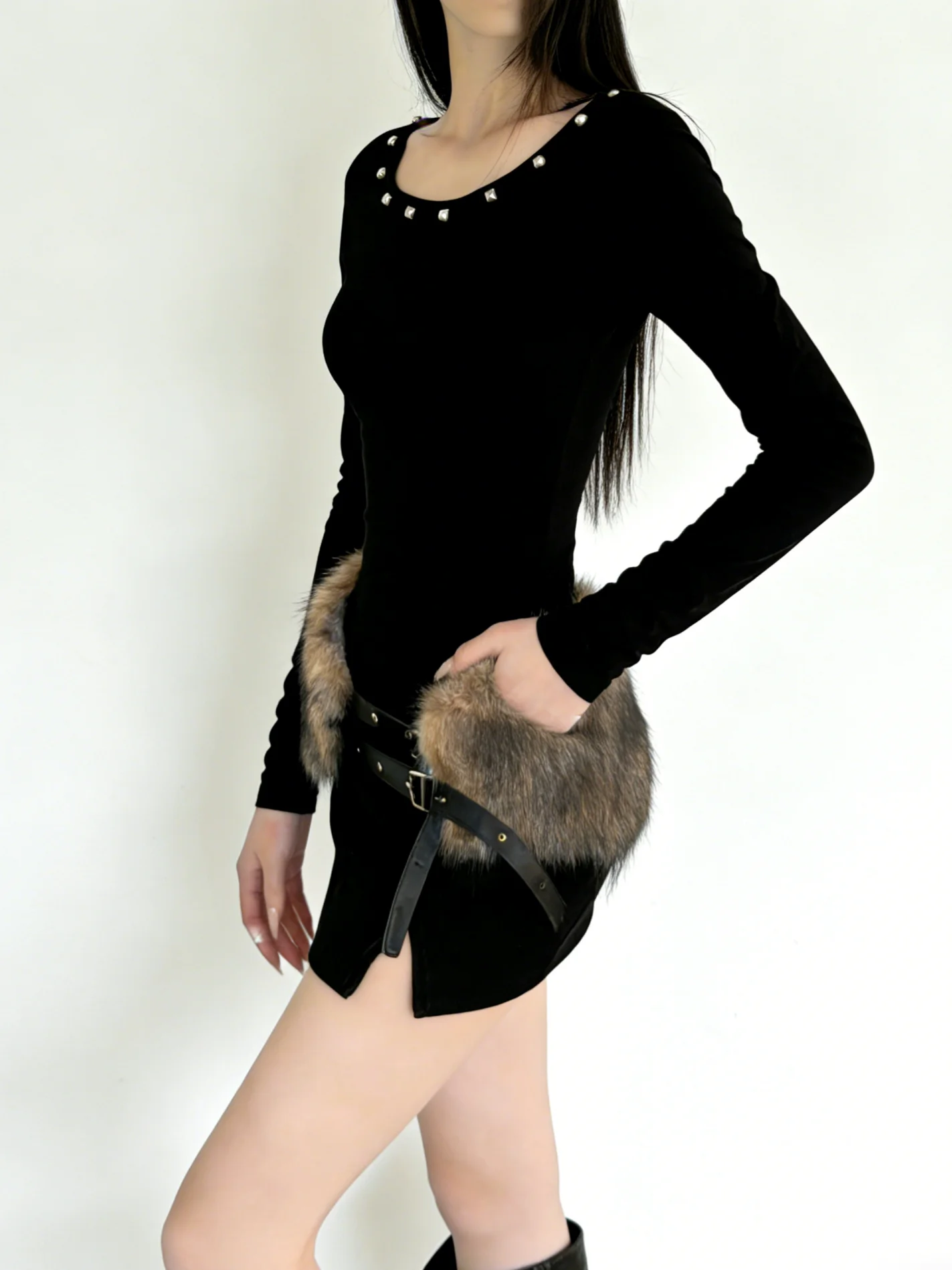 

Футболка с длинным рукавом Pure Desire в стиле с заклепками, белая, женская, приталенная, для нишевого стиля, универсальный базовый слой, нишевый дизайн