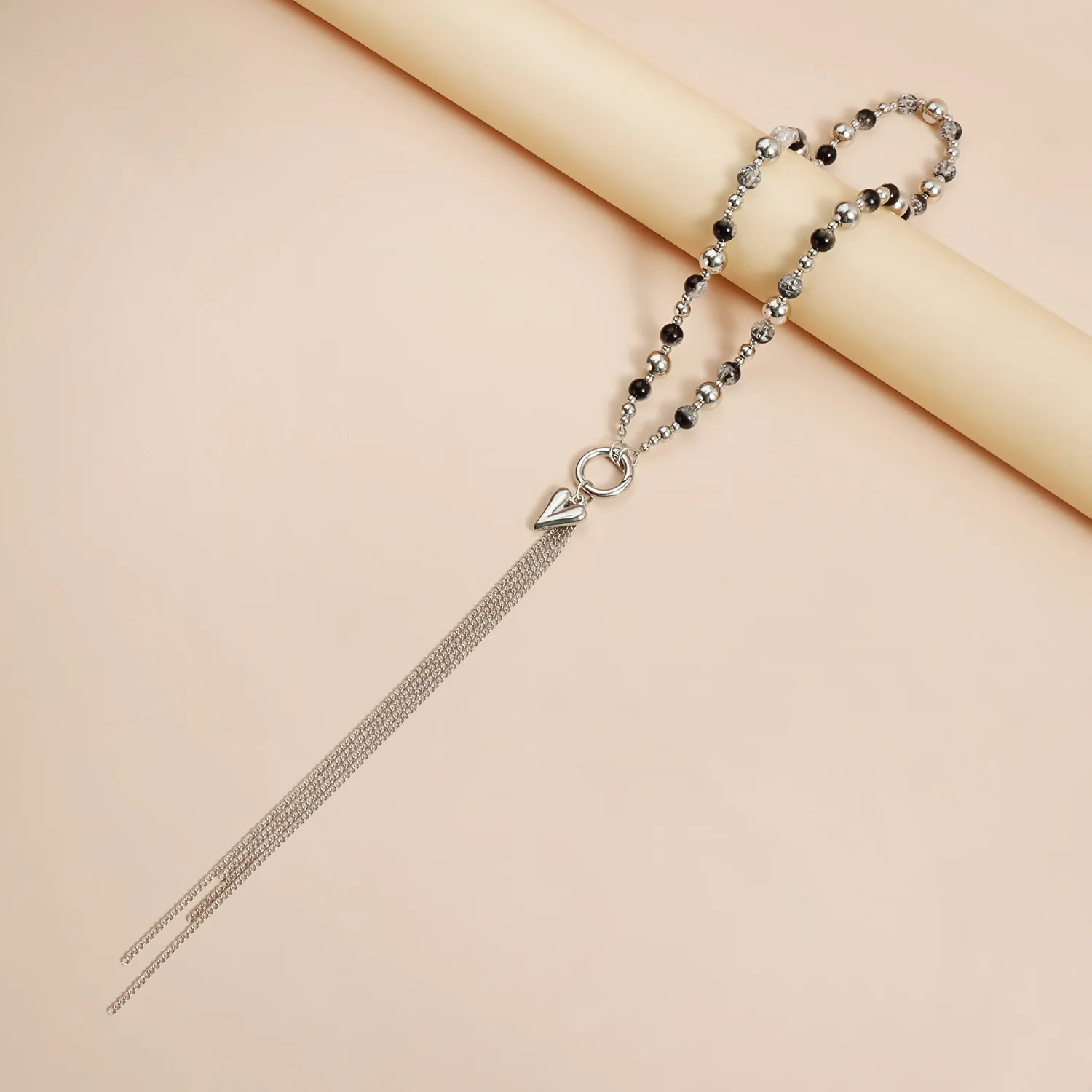 Cross border fashion long tassel patchwork style accessories, spicy girl style heart-shaped necklace