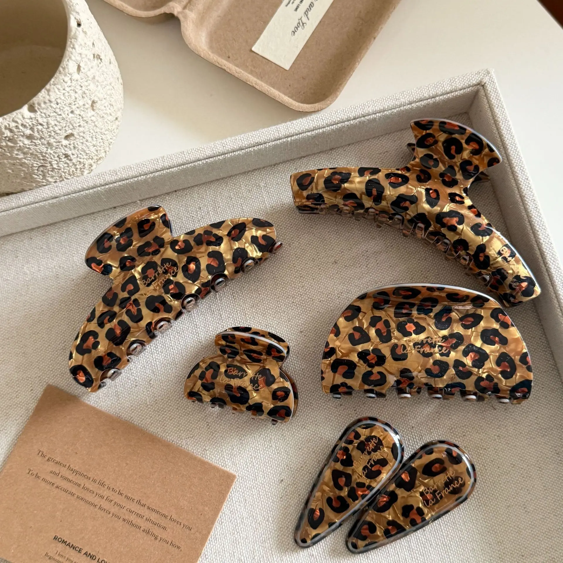 NEW Autumn Winter Coffee Color Acrylic Hair Claw Retro Leopard Print Claw Clip Crab Hair Clip Hair Accessories for Women Girls