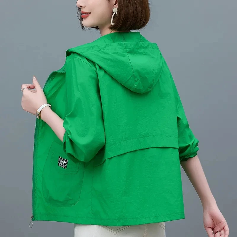 

Sunscreen Clothing Women's Summer 2025 New Thin Jacket Female UV protection Loose Breathable Hooded Coat Casual Short Outwear