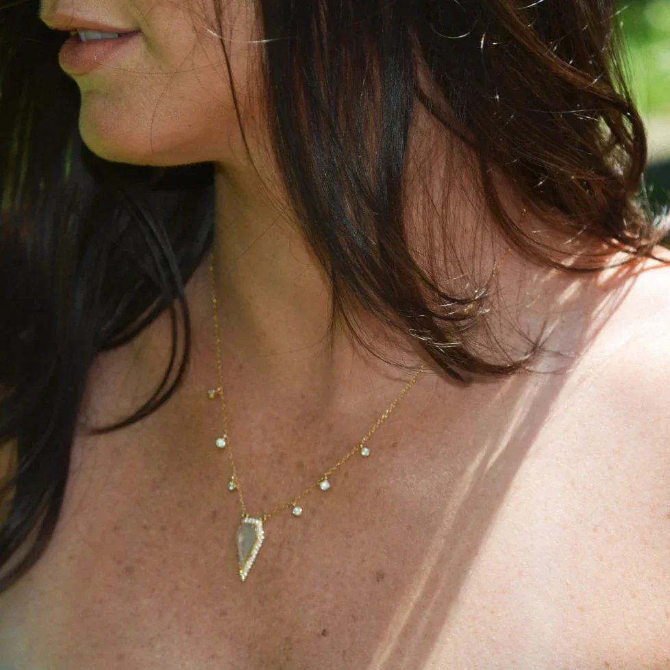 

New Arrive Geometric Micro Pave Cz Zirconia Cz Drop Statement Elegant Women Gold Color Necklace Fashion Jewelry