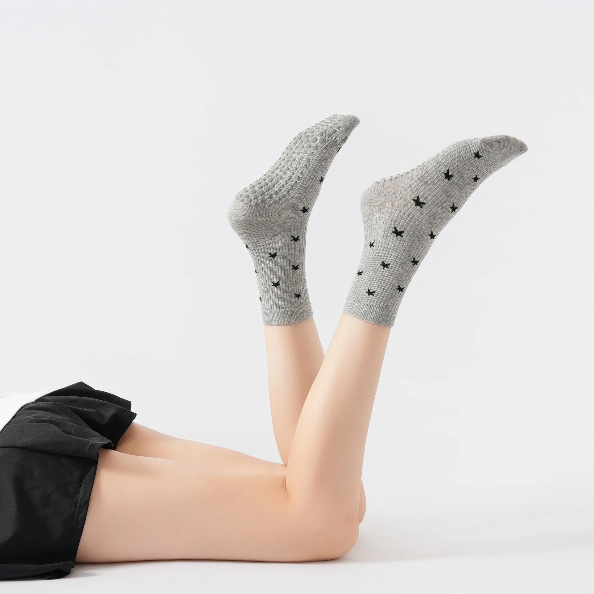 اليوغا الجوارب النساء سيليكون عدم الانزلاق رياضة اللياقة البدنية جوارب بيلاتيس محبوك القطن تنفس التدريب الداخلي المرأة الرياضة الجوارب الطويلة