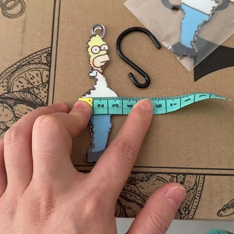 سمبسنز شجرة عيد الميلاد الديكور أنيمي قلادة خشبية شجرة عيد الميلاد شنقا زخرفة للمنزل زينة الاطفال السنة الجديدة دمى هدايا