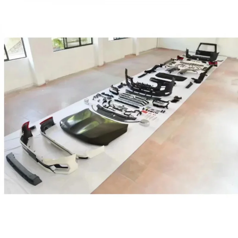

2008-2021 Land Cruiser LC200 old modified new 2022 LC300 Mona Lisa version body kit pp material single