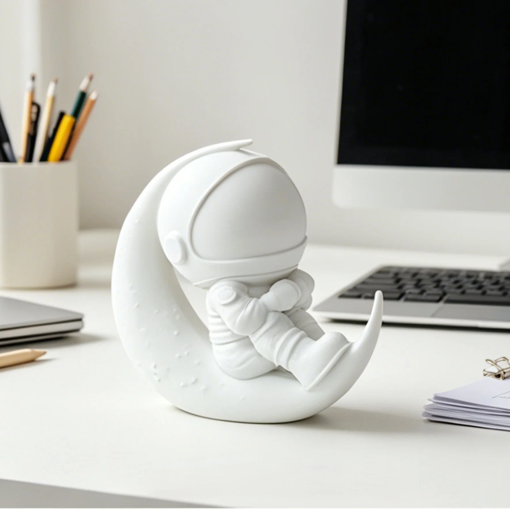 Astronaut on Moon Figurine, Cute Spaceman Statue, 7.5cm Tall, Desk Ornament for Home Office Car Decor
