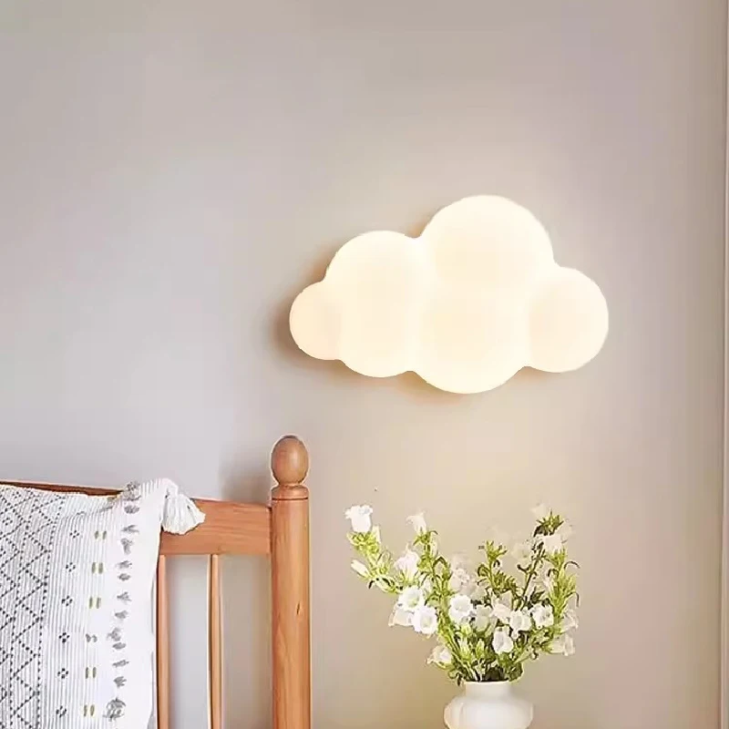 Imagem -02 - Nuvem Lâmpadas Led para Quarto das Crianças Abajur Minimalista Moderno Menino Menina Quarto Berçário Sala de Juventude Decoração Branco