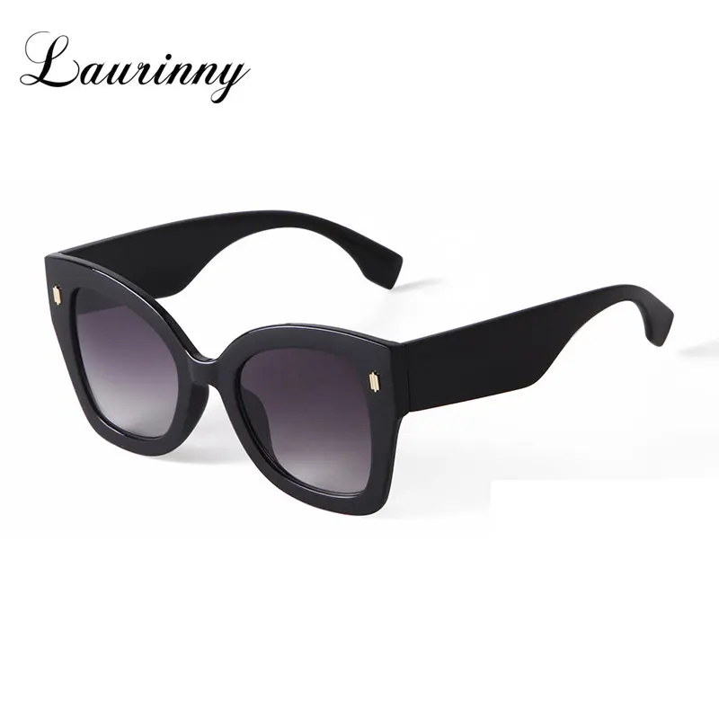 

LAURINNY 2023 Fashion Oversized Sunglasses Woman Brand Designer Trendy Vintage Glasses UV400 Outdoor Eyewear Oculos De Sol