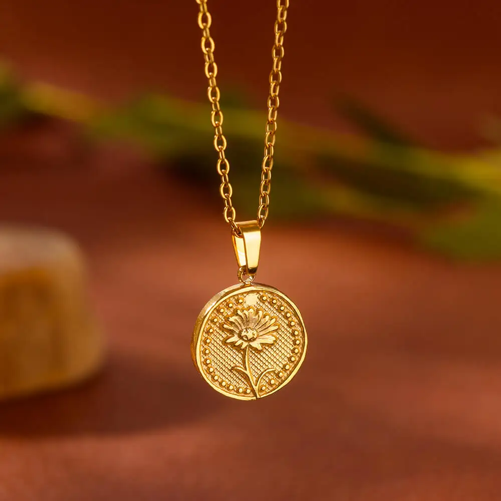 1Pcs Vintage Stainless steel Flowers Necklace For Women Gold Color Minimalist Romantic Couple Pendant Jewelry Gifts