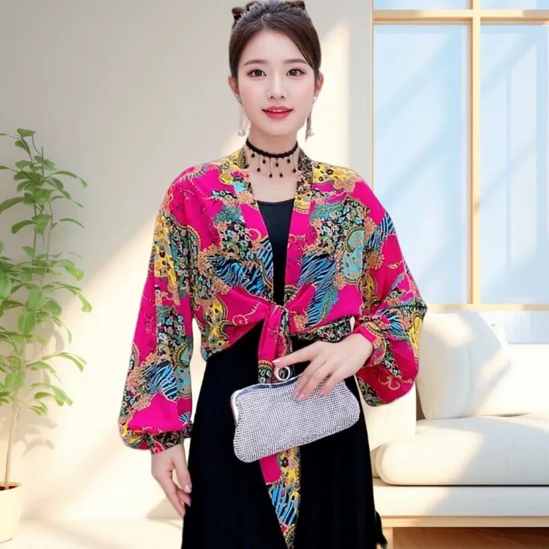 Summer women Poncho New Fengwei Sunscreen Cloak Ice Silk Chiffon Thin Loose Fashion Cape Floral Top
