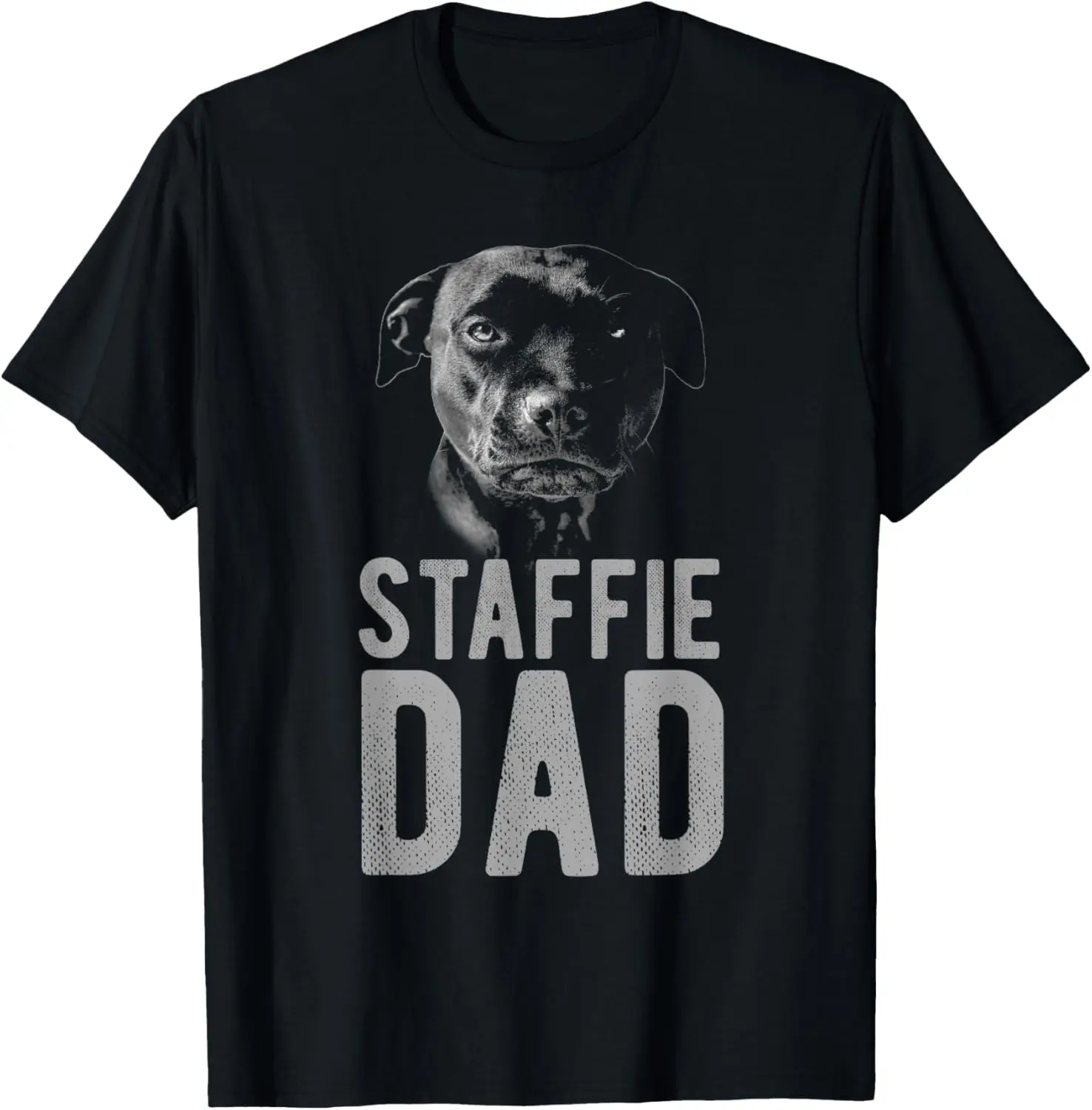 Staffordshire Bull Terrier in black for men - staffie dad T-Shirt