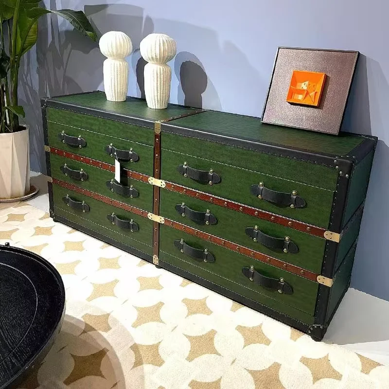 

# Eco-Friendly Durable Large Capacity Storage Cabinet Spacious Traditional American Home Bar